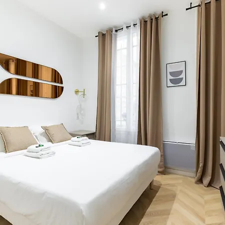 Hsh St Germain/jardin Du Luxembourg : Luxury Lägenhet Paris