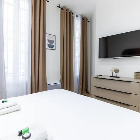 Lägenhet Hsh St Germain/jardin Du Luxembourg : Luxury Paris