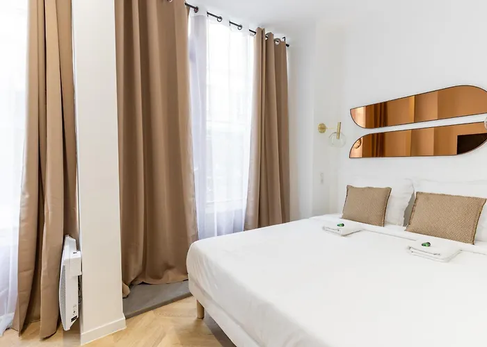 Hsh St Germain/jardin Du Luxembourg : Luxury Appartement